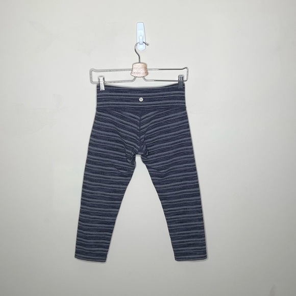 Lululemon Wunder Under Crop Leggings Black Stripes Galore - Picture 3 of 6